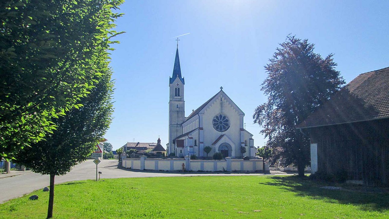 Pfarrkirche St. Laurentius, Otzing (Foto: Stefan Wiedemann)