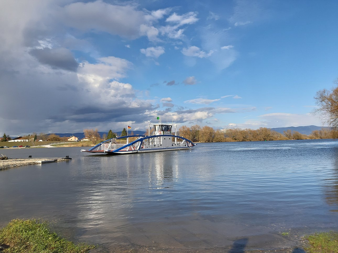 Donaufähre Posching (Foto: Brigitte Schranz – Brigittes Photographien)
